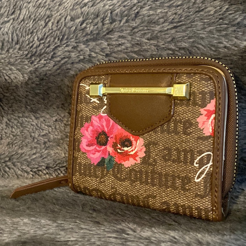 Juicy couture wallet New with tags
